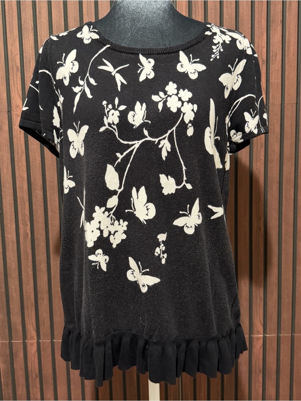 Talbots Butterfly Fantasy Sweater Black White Ruffle Hem Size L